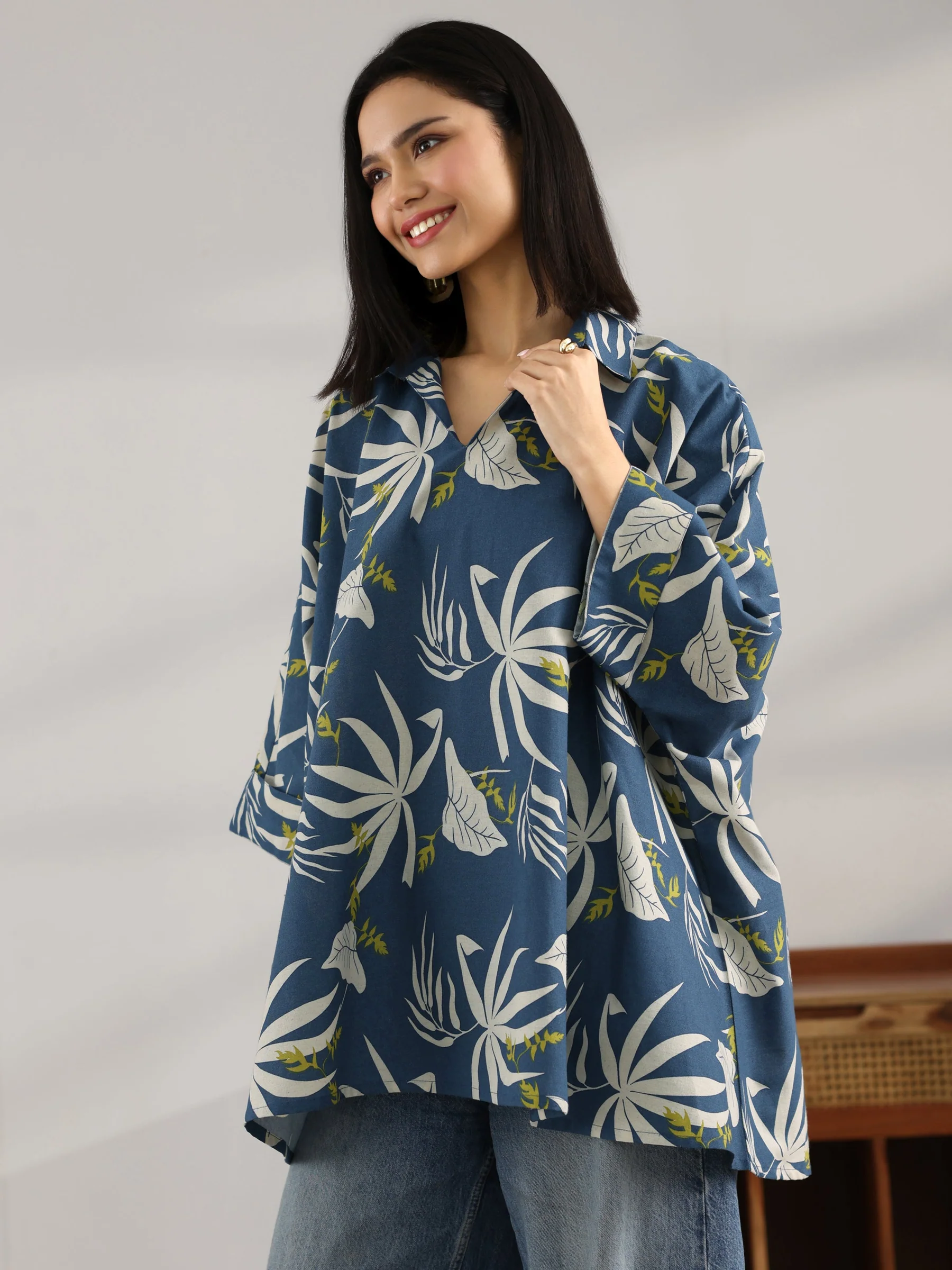 Blue Printed Cotton Straight Short Kurti for Women – Stylish & Comfortable